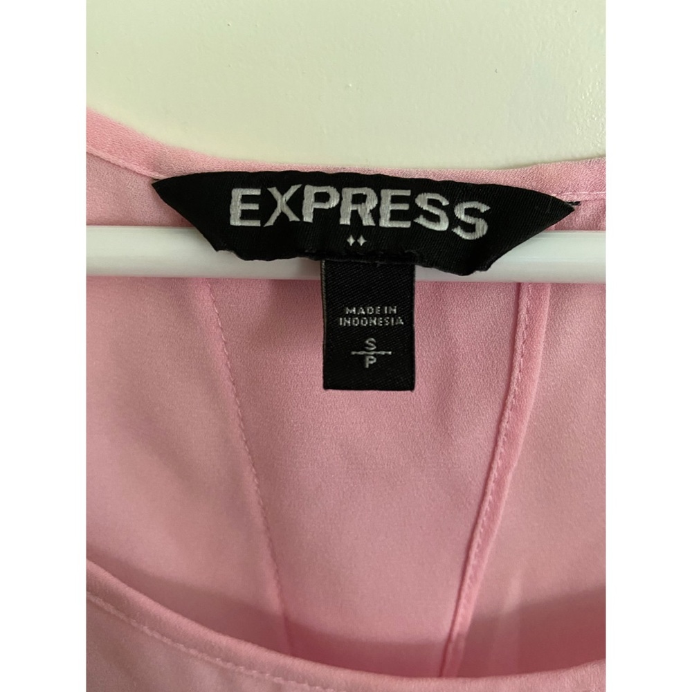 Express - Tank Top - Picture 2 of 3